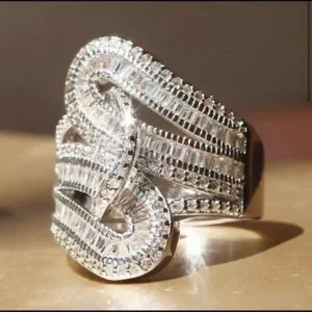 Silver Baguette Round Diamond Ring size?6,7,9